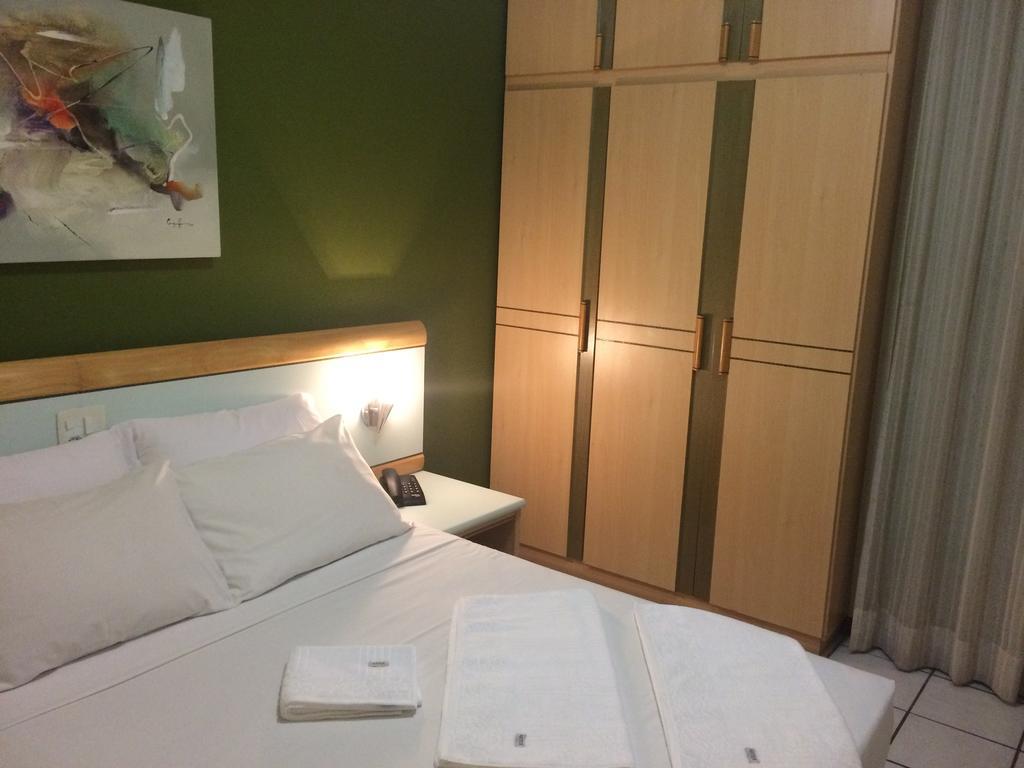 Apart Quartier Latin Hotel วิตอเรีย ภายนอก รูปภาพ